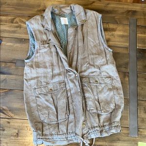 Free People vest w/embroidery